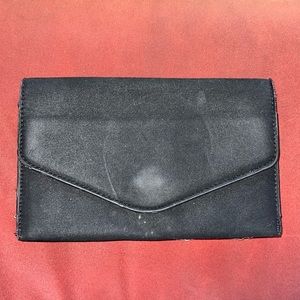 STEVE MADDEN Black Suede Cross Body Purse